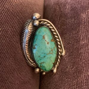 Navajo Hand Constructed Ring Lg Natural Turquoise